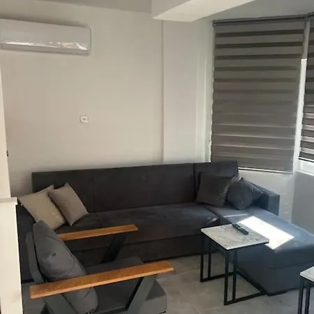 Girne Yazlik Ev * Agios Georgios (Kyrenia)