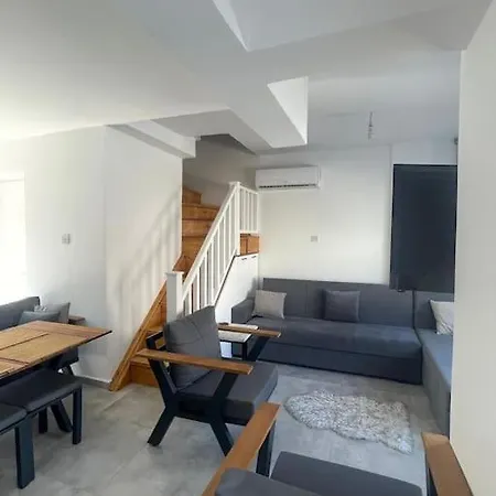 Hébergement de vacances Girne Yazlik Ev Agios Georgios (Kyrenia)