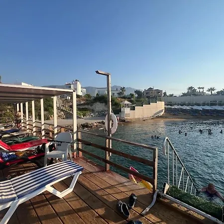 Girne Yazlik Ev Agios Georgios (Kyrenia)