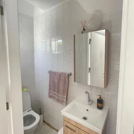 Feriehus Girne Yazlik Ev Agios Georgios (Kyrenia)