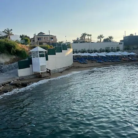 Feriehus Girne Yazlik Ev Agios Georgios (Kyrenia)