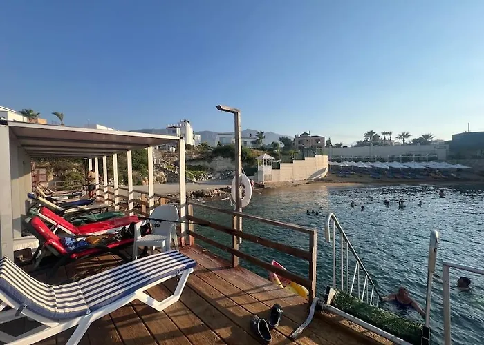 Girne Yazlik Ev Agios Georgios (Kyrenia)